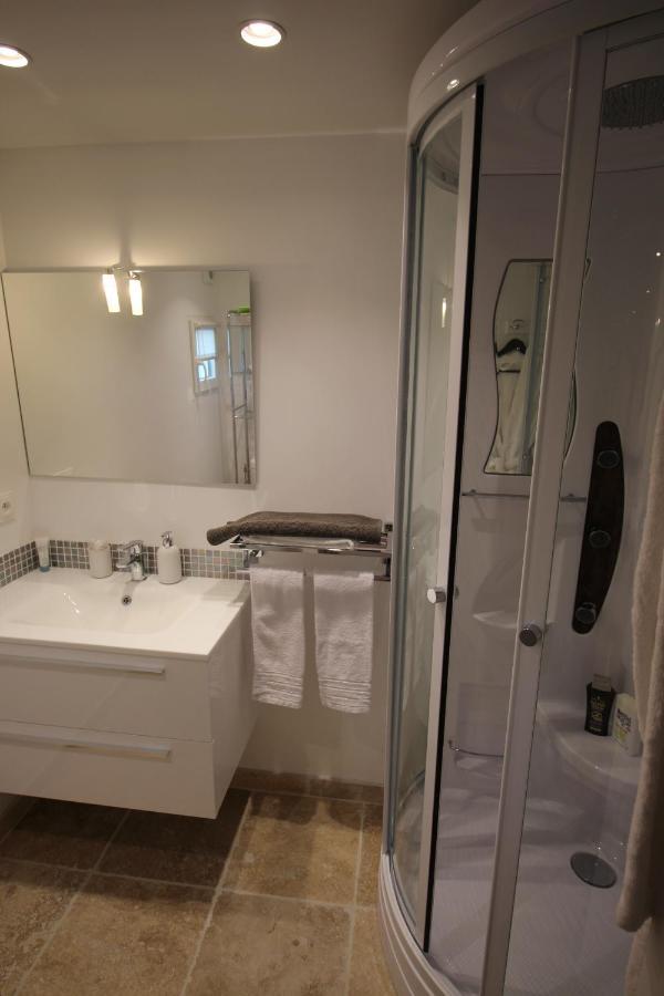 Villa Jalna Chambre, Suites Et Appartement Рокфор Ле Па Екстериор снимка