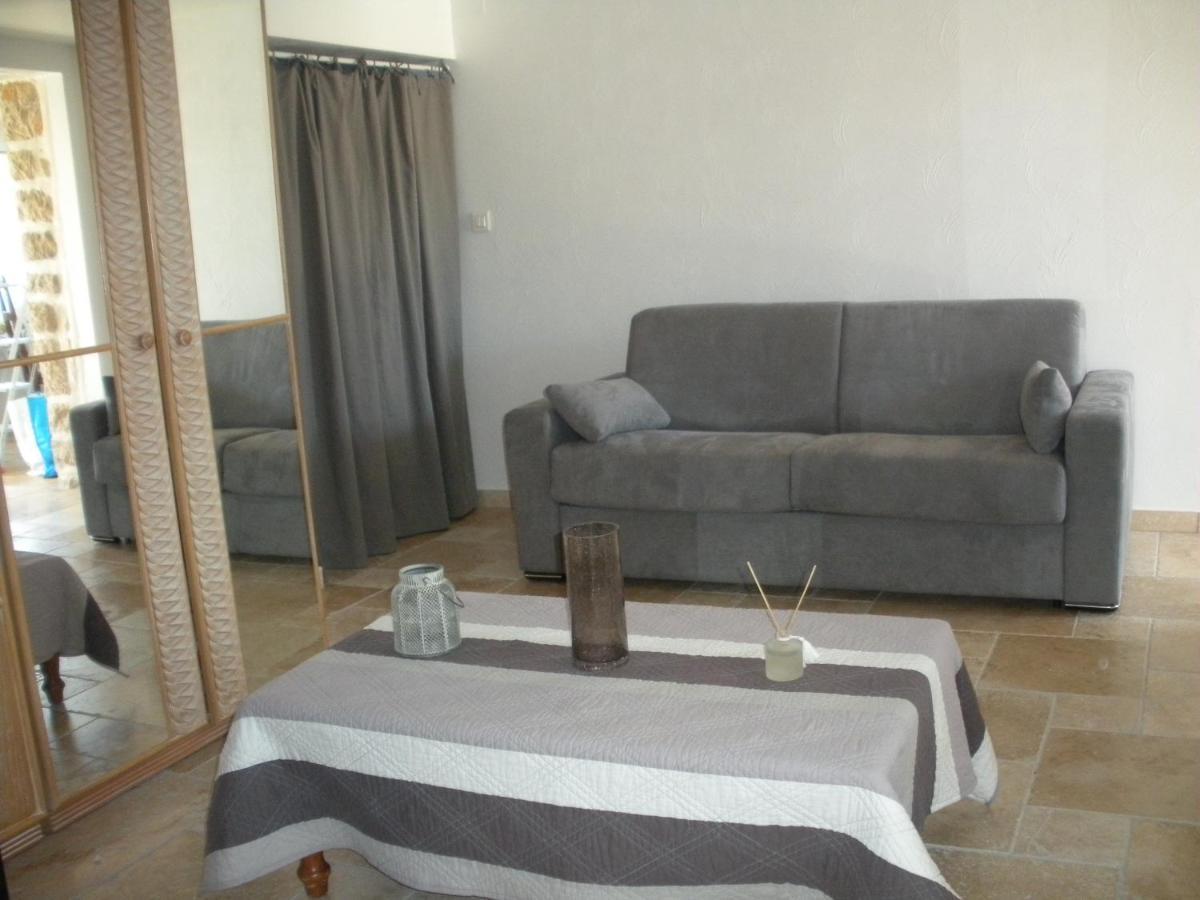 Villa Jalna Chambre, Suites Et Appartement Рокфор Ле Па Екстериор снимка